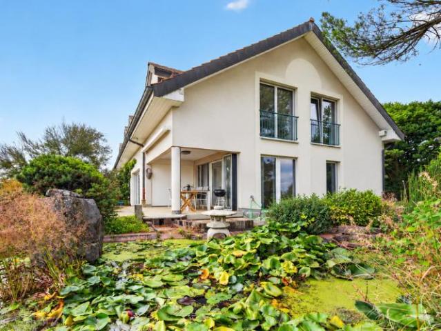 Reihenfamilienhaus 7.5 Zimmer