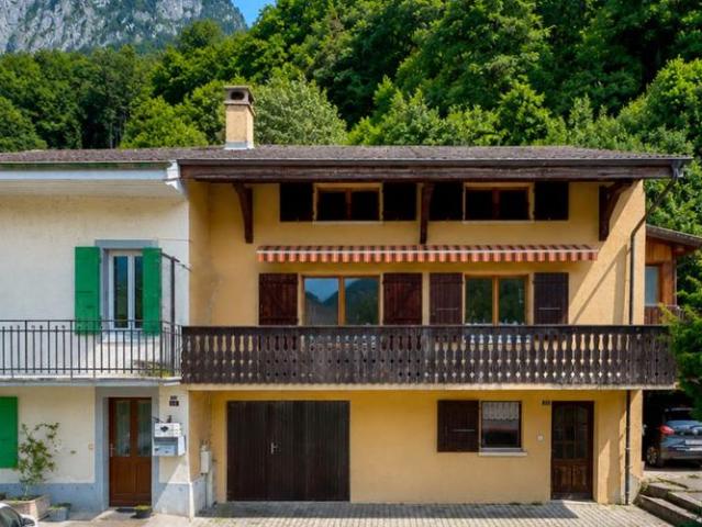 Reihenfamilienhaus 4.5 Zimmer
