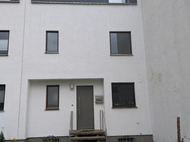 Reihenhaus Marienfelde mit Garage, Keller