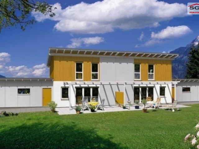 Reihenhaus mit Carport