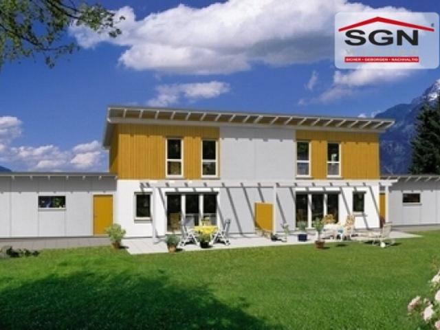 Reihenhaus mit Carport