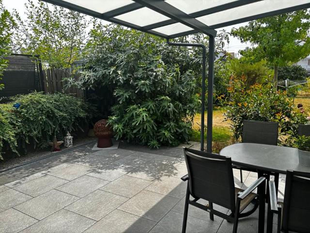 Reihenhaus mit Garten in Karlstein