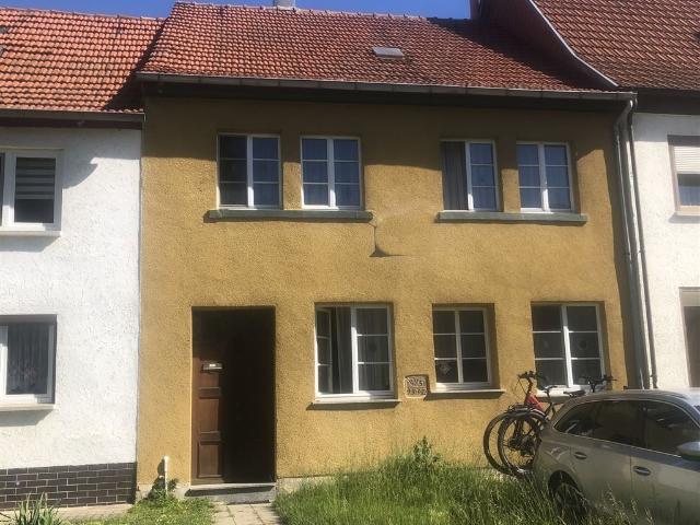 Reihenhaus mit großem Grundstück und Scheune in Bad Tennstedt