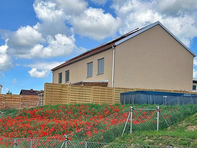 Reihenhaus in Röschitz