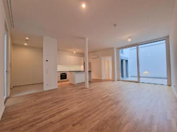 Reihenhaus Wohnung mit kl. Garten und Terrasse nähe Bahnhof Meidling AB SEPTEMBER