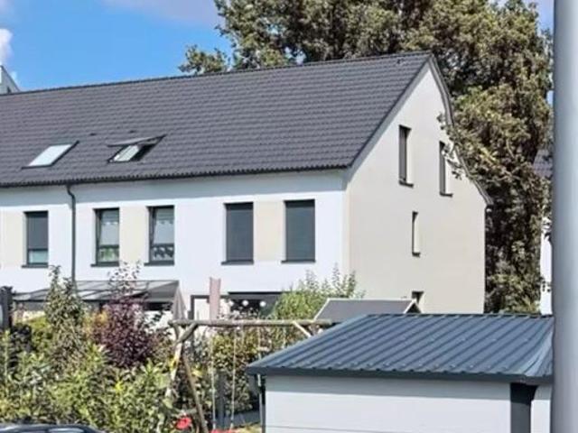 Reihenhaus zu verkaufen