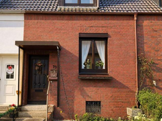 Reihenmittelhaus mit Garten Bremen Oslebshausen mit 4 Zimmern