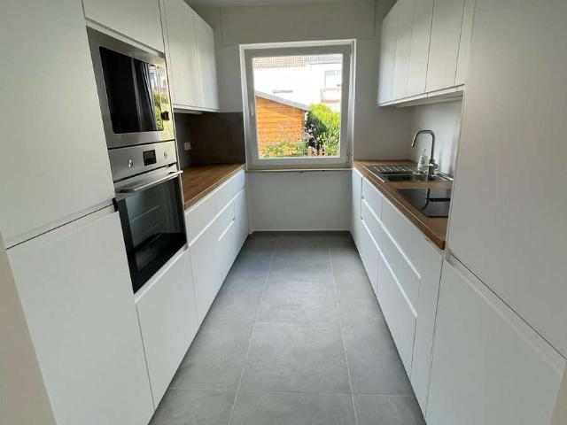 Reihenmittelhaus mit Garten und Garage Erstbezug nach Modernisierung