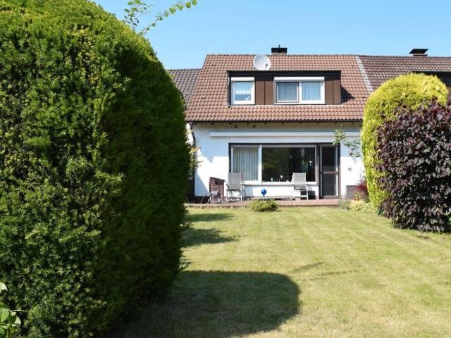 Reihenmittelhaus mit großem Garten in Gladbeck Rentfort