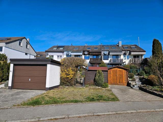 Reihenmittelhaus mit Südgarten & Balkon in Herrenberg Gültstein