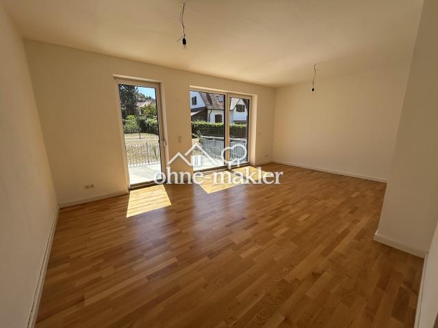Reihenmittelhaus | ab 01.11.26 | 203 m² | Garten | 2 Garagen | EBK | Frensdorf