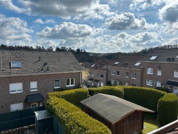 Reihenmittelhaus im beliebten Musikerviertel mit Doppelgarage