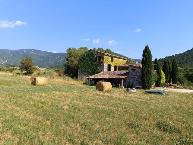 REILHANETTE / PROPRIETE / ANCIEN MOULIN RESTAURE / TERRAIN 7HA / VUE IMPRENABLE