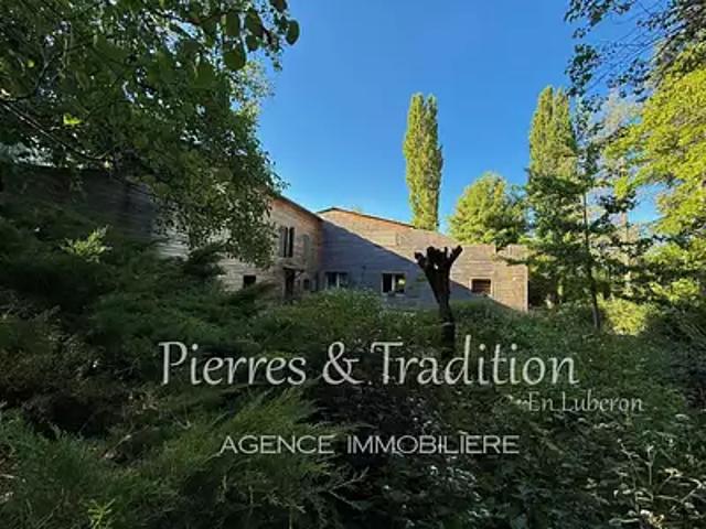 Reillanne 04110 Achat / Vente maison 8 pièces t8 piscine