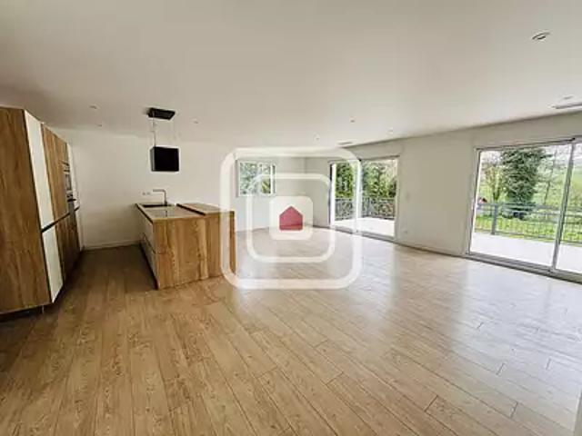 Bouleuse 51170 Achat / Vente maison 5 pièces t5 au dernier étage
