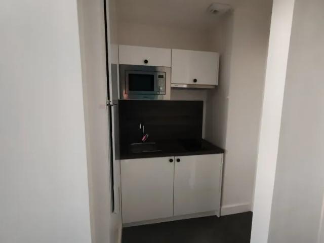 Reims Appartement 1 pièce 16.97 m²