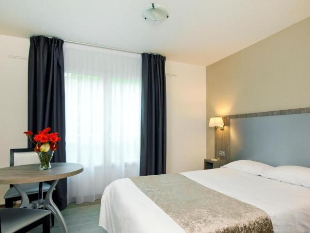 Reims lovely studio