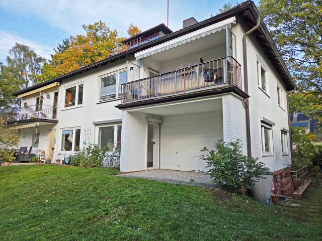 Reinbek: Komplett modernisierte 3 Zimmer Erdgeschosswohnung mit Terrasse in beliebter Wohnlage Hein Immobilien