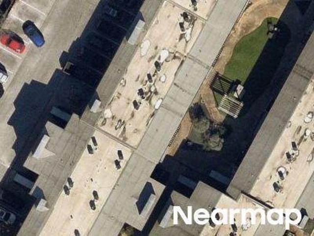 Reinli St Apt 240