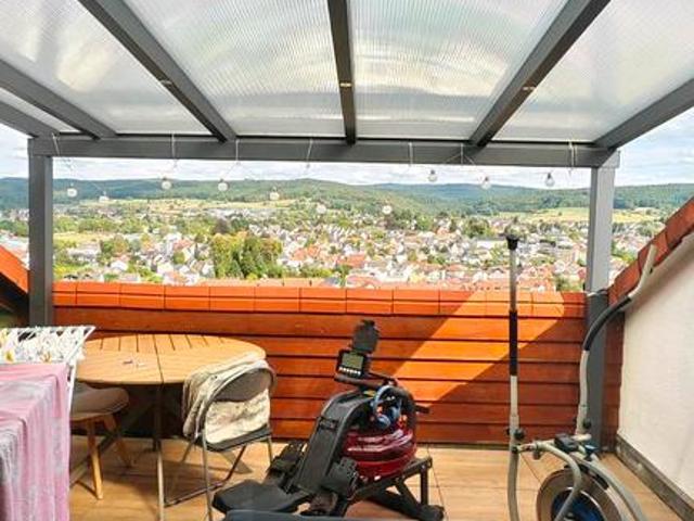 Reinmittelhaus nach WEG geteilt