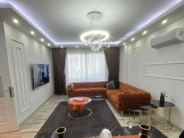 Reis Emlak'tan Satılık Daire Arsuz Karaagaç Mah Salı Pazarına Yakın