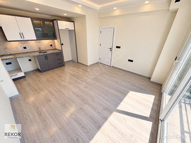 REKORDAN TUZCUMURAT'TA ÖNCEPHE ARAKAT KAÇMAZ FIRSAT ULTRA LUX 1+1 DAİRE