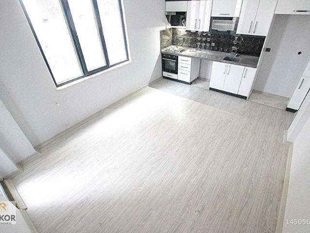 REKOR'DAN ALTINKUM'DA FIRSAT DAİRE! OTURUMA HAZIR ÖN CEPHE 1+1