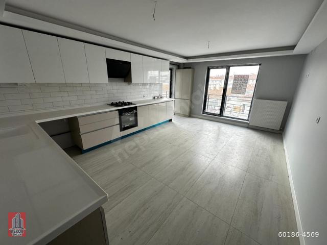 REKOR'DAN KURTULUŞ TAŞKENT SOKAK'TA SIFIR 4+1 DUBLEX OTOPARKLI FULL+FULL YAPILI