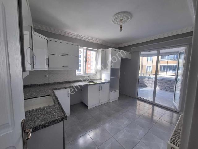 Reksa'dan Deniz Manzaralı Dolunay'da 3+1 Kiralık Daire