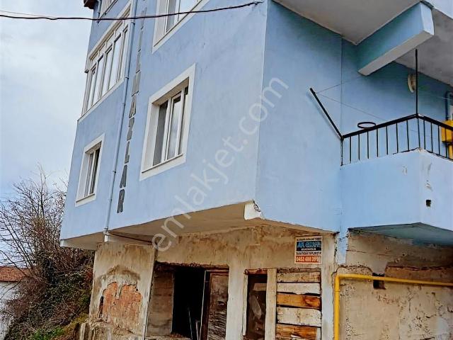 Reksa'dan Şerefiye Mh Doğalgazlı 1+1 Kiralık Daire