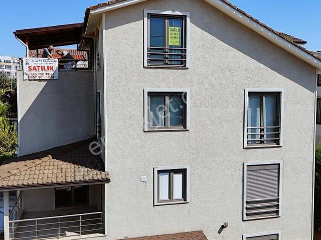 Relax Tr Bursa Nilüfer 19 Mayıs Mah. Dört Katlı Satılık Villa