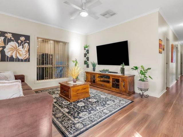 Relax, Entertain & Enjoy – Your New Home Awaits! Please apply via Tenantoptions.com.au