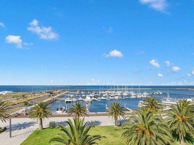 Relax into a Quiet & Peaceful Coastal Lifestyle!