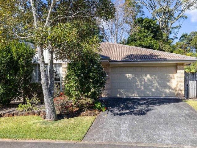Relaxed Mountain Living in a Sought After Tamborine Mountain Location