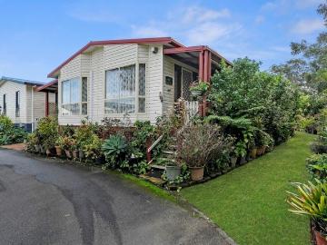 Relaxed Over 50s Living with Solar Savings & Everyday Comfort!