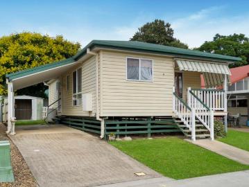 Relaxed Over 50s Living in Elysium Village