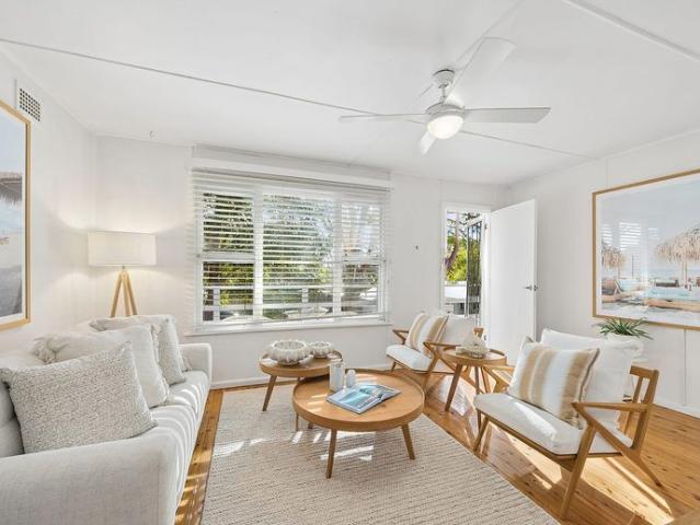 Relaxed Beachside Home