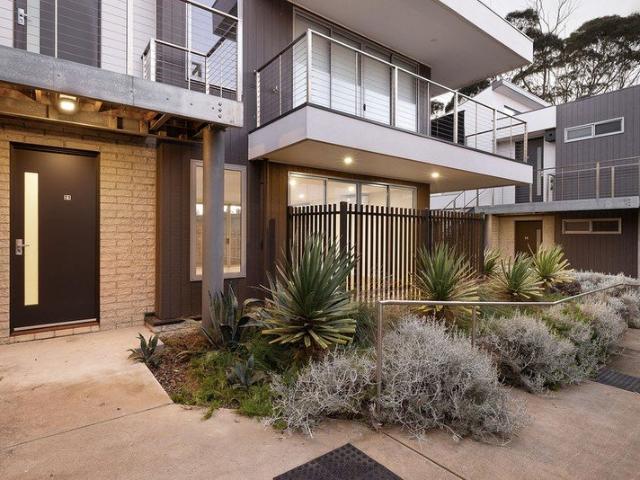 Relaxed, beachside livingmade easy
