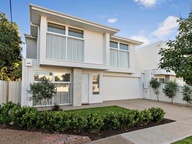 Relaxed Coastal Living, Beautifully Refined