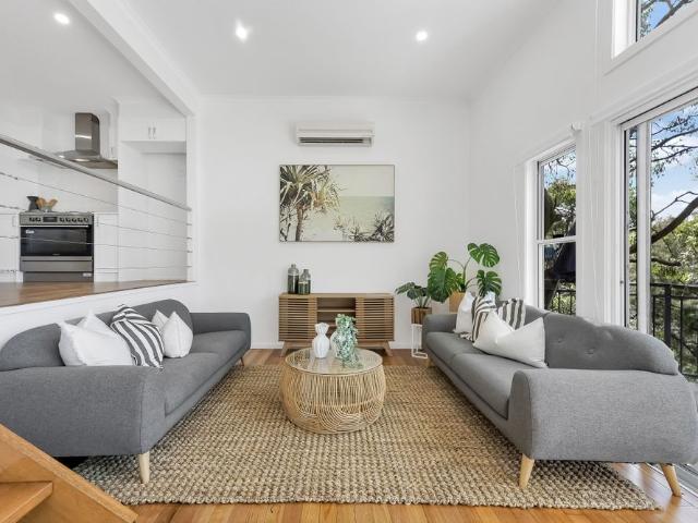Relaxed Coastal Living for the Whole Family
