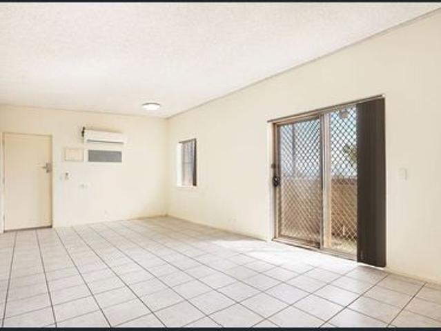 Relaxed Coastal Living in Dampier
