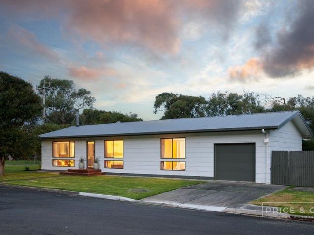 Relaxed Coastal Living Just Moments From the Beach