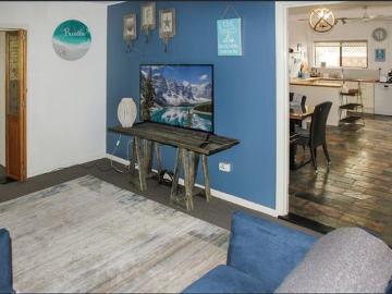 Relaxed Coastal Living Just Steps from Aldinga Esplanade