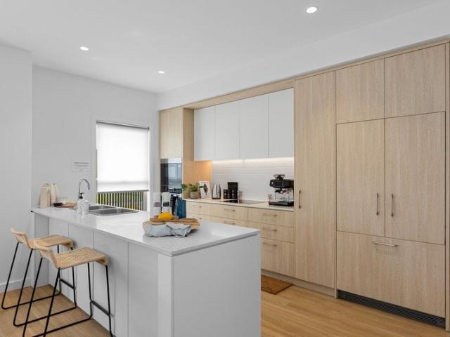 Relaxed Coastal Living, Perfectly Designed