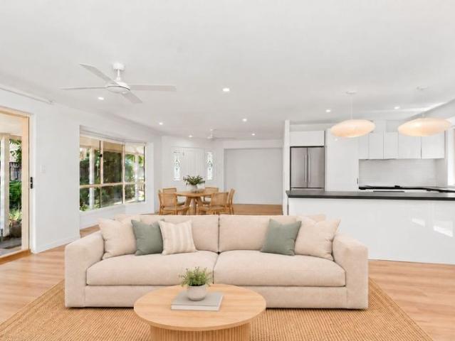 Relaxed Coastal Living with a Beautiful Backyard in the Heart of Suffolk Park