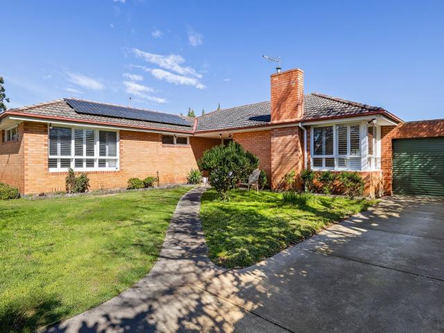 Relaxed, Easy Living in Blackburn South