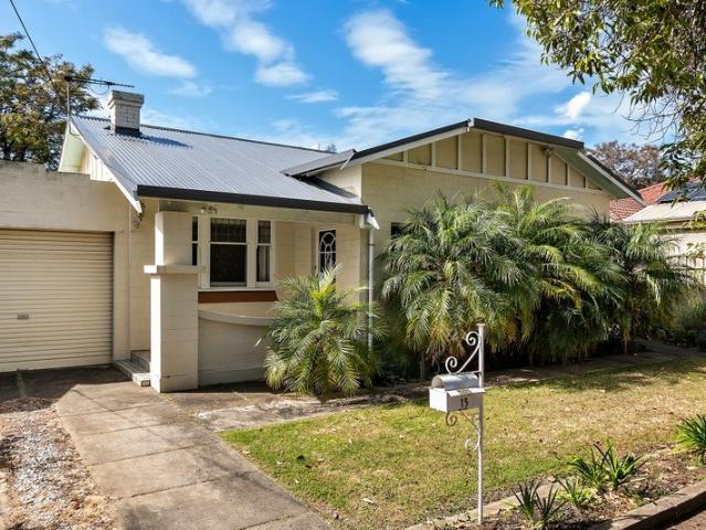 Relaxed Furnished Coastal Living in the Heart of Glenelg North