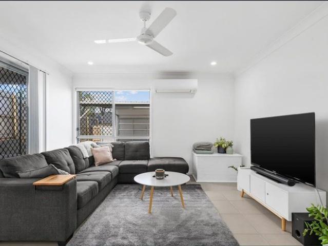Relaxed Family Living in the Heart of Ripley