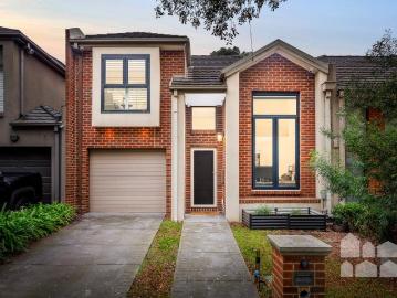 Relaxed family living meets location and lifestyle
