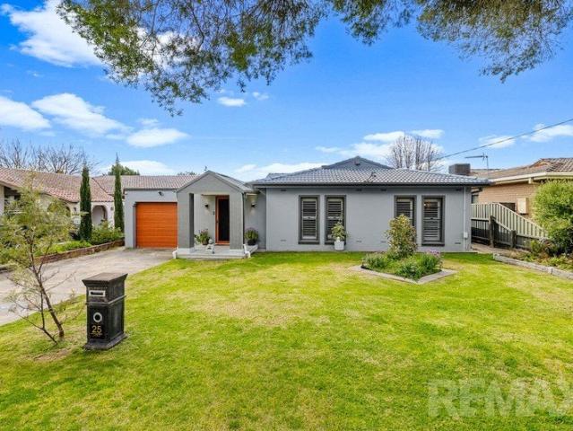 Relaxed Family Living Walking distance to the Lake